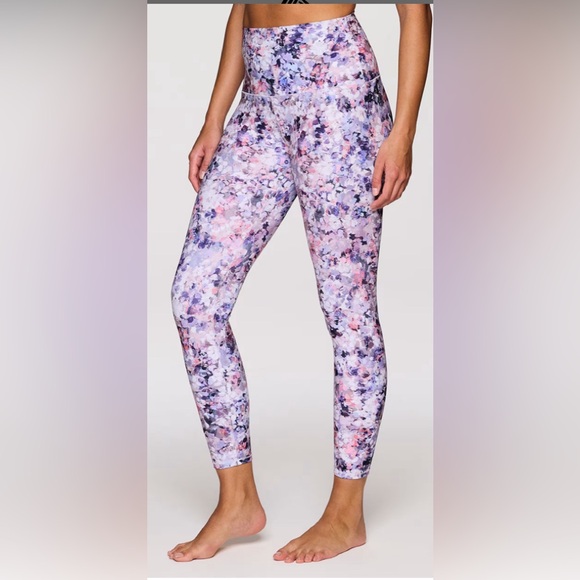 Reebok active 2 piece tank top and leggings size Small NWT - Picture 8 of 16